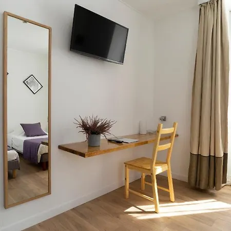 Ξενοδοχείο Du Midi 2*