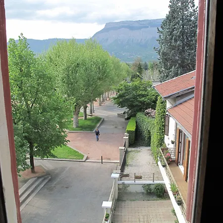 Ξενοδοχείο Du Midi 2*