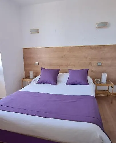 Du Midi Hotel Domène