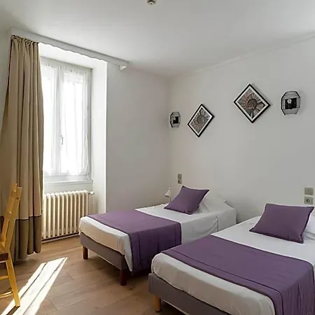 Hotel Du Midi 2*